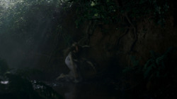extant_GameOfThrones_4x02-TheLionAndTheRose_0109