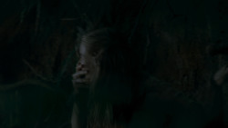 extant_GameOfThrones_4x02-TheLionAndTheRose_0117