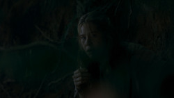 extant_GameOfThrones_4x02-TheLionAndTheRose_0123