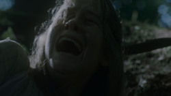 extant_GameOfThrones_4x02-TheLionAndTheRose_0161