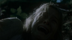 extant_GameOfThrones_4x02-TheLionAndTheRose_0166