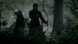 extant_GameOfThrones_4x02-TheLionAndTheRose_0172