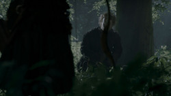 extant_GameOfThrones_4x02-TheLionAndTheRose_0173