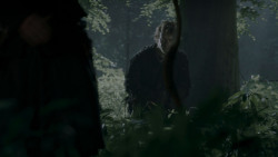 extant_GameOfThrones_4x02-TheLionAndTheRose_0174