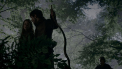 extant_GameOfThrones_4x02-TheLionAndTheRose_0179