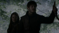 extant_GameOfThrones_4x02-TheLionAndTheRose_0185