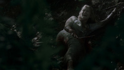 extant_GameOfThrones_4x02-TheLionAndTheRose_0194