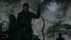extant_GameOfThrones_4x02-TheLionAndTheRose_0201