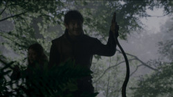 extant_GameOfThrones_4x02-TheLionAndTheRose_0206