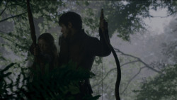 extant_GameOfThrones_4x02-TheLionAndTheRose_0209