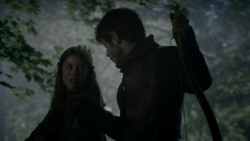 extant_GameOfThrones_4x02-TheLionAndTheRose_0219