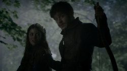 extant_GameOfThrones_4x02-TheLionAndTheRose_0222