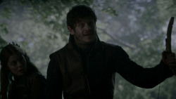 extant_GameOfThrones_4x02-TheLionAndTheRose_0233