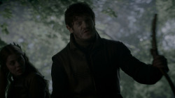 extant_GameOfThrones_4x02-TheLionAndTheRose_0235