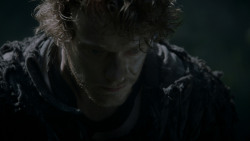 extant_GameOfThrones_4x02-TheLionAndTheRose_0254