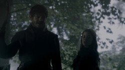extant_GameOfThrones_4x02-TheLionAndTheRose_0259