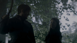 extant_GameOfThrones_4x02-TheLionAndTheRose_0261