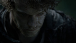 extant_GameOfThrones_4x02-TheLionAndTheRose_0263