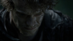 extant_GameOfThrones_4x02-TheLionAndTheRose_0265