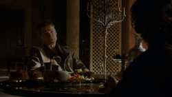 extant_GameOfThrones_4x02-TheLionAndTheRose_0318