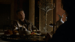 extant_GameOfThrones_4x02-TheLionAndTheRose_0320