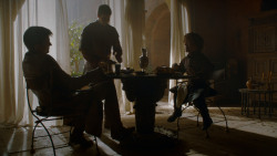 extant_GameOfThrones_4x02-TheLionAndTheRose_0322