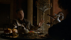 extant_GameOfThrones_4x02-TheLionAndTheRose_0327
