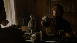 extant_GameOfThrones_4x02-TheLionAndTheRose_0334