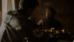 extant_GameOfThrones_4x02-TheLionAndTheRose_0351