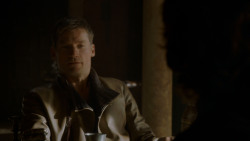 extant_GameOfThrones_4x02-TheLionAndTheRose_0361