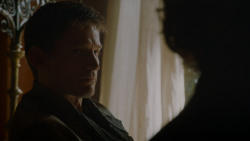 extant_GameOfThrones_4x02-TheLionAndTheRose_0386