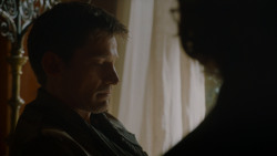 extant_GameOfThrones_4x02-TheLionAndTheRose_0387