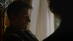 extant_GameOfThrones_4x02-TheLionAndTheRose_0388