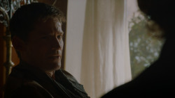 extant_GameOfThrones_4x02-TheLionAndTheRose_0399