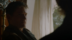 extant_GameOfThrones_4x02-TheLionAndTheRose_0400