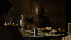 extant_GameOfThrones_4x02-TheLionAndTheRose_0413