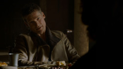 extant_GameOfThrones_4x02-TheLionAndTheRose_0425