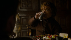 extant_GameOfThrones_4x02-TheLionAndTheRose_0436