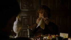 extant_GameOfThrones_4x02-TheLionAndTheRose_0442