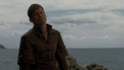 extant_GameOfThrones_4x02-TheLionAndTheRose_0473