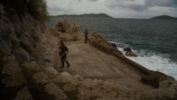 extant_GameOfThrones_4x02-TheLionAndTheRose_0478