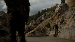 extant_GameOfThrones_4x02-TheLionAndTheRose_0491