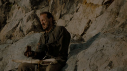 extant_GameOfThrones_4x02-TheLionAndTheRose_0501