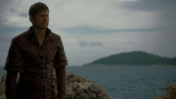 extant_GameOfThrones_4x02-TheLionAndTheRose_0509