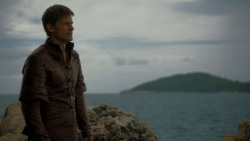 extant_GameOfThrones_4x02-TheLionAndTheRose_0510