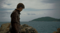 extant_GameOfThrones_4x02-TheLionAndTheRose_0511