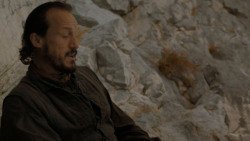 extant_GameOfThrones_4x02-TheLionAndTheRose_0521