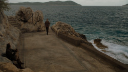 extant_GameOfThrones_4x02-TheLionAndTheRose_0528