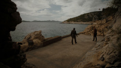extant_GameOfThrones_4x02-TheLionAndTheRose_0565