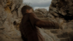 extant_GameOfThrones_4x02-TheLionAndTheRose_0588